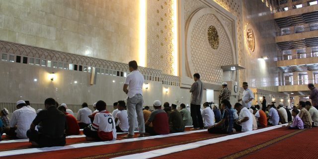 Les piliers de l’Islam et les Principes de la Morale